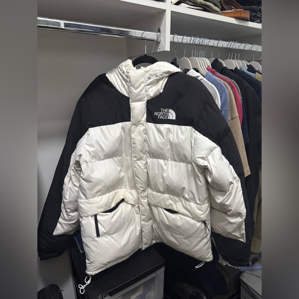 The North Face Men’s 550 Puffer Jacket